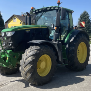 John Deere 6250R tractor
