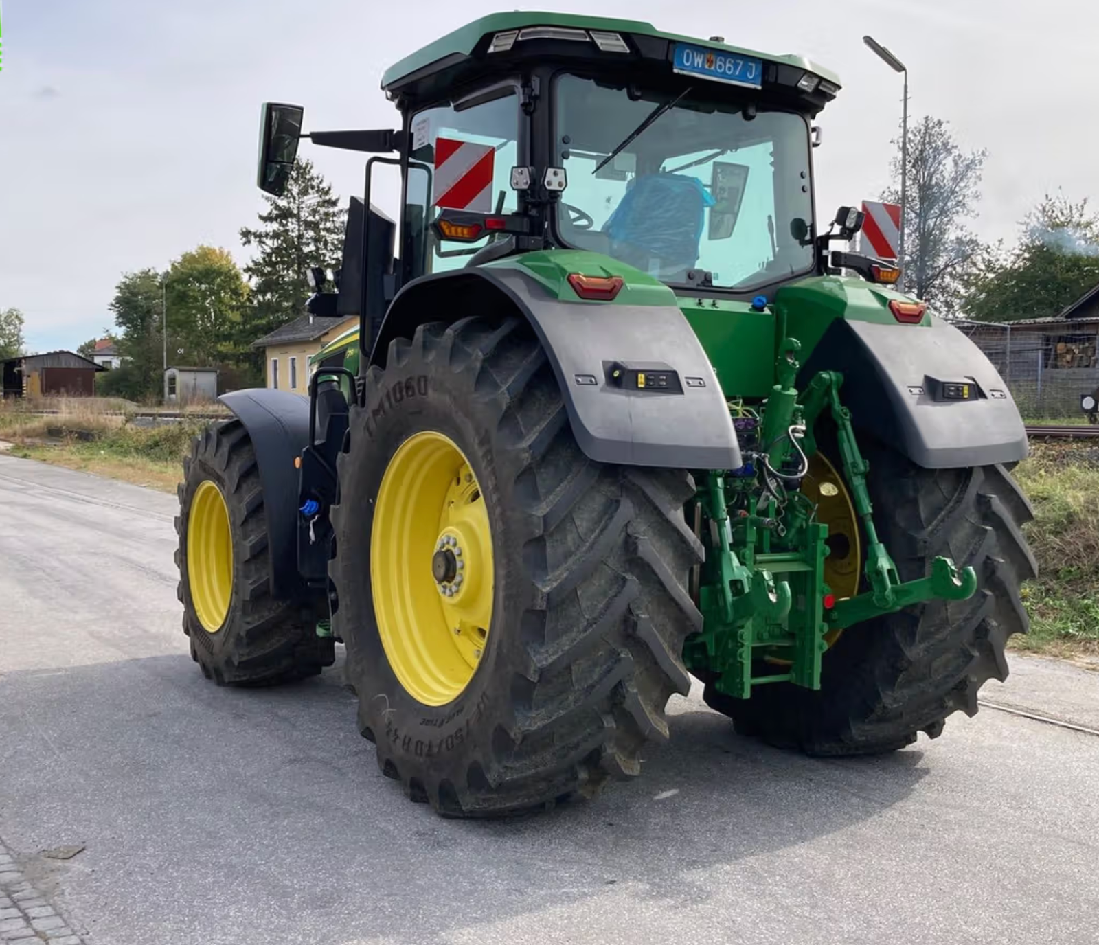 John Deere 7R 330 - Image 6