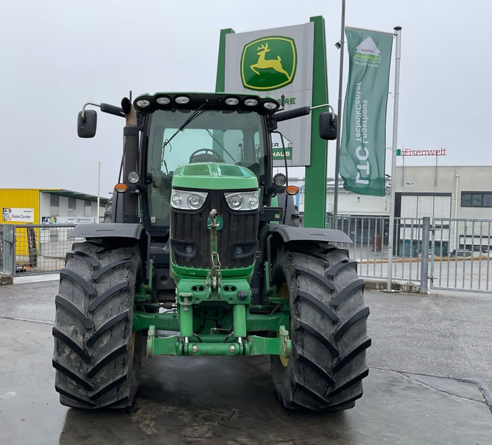 John Deere 6210 R - Image 2