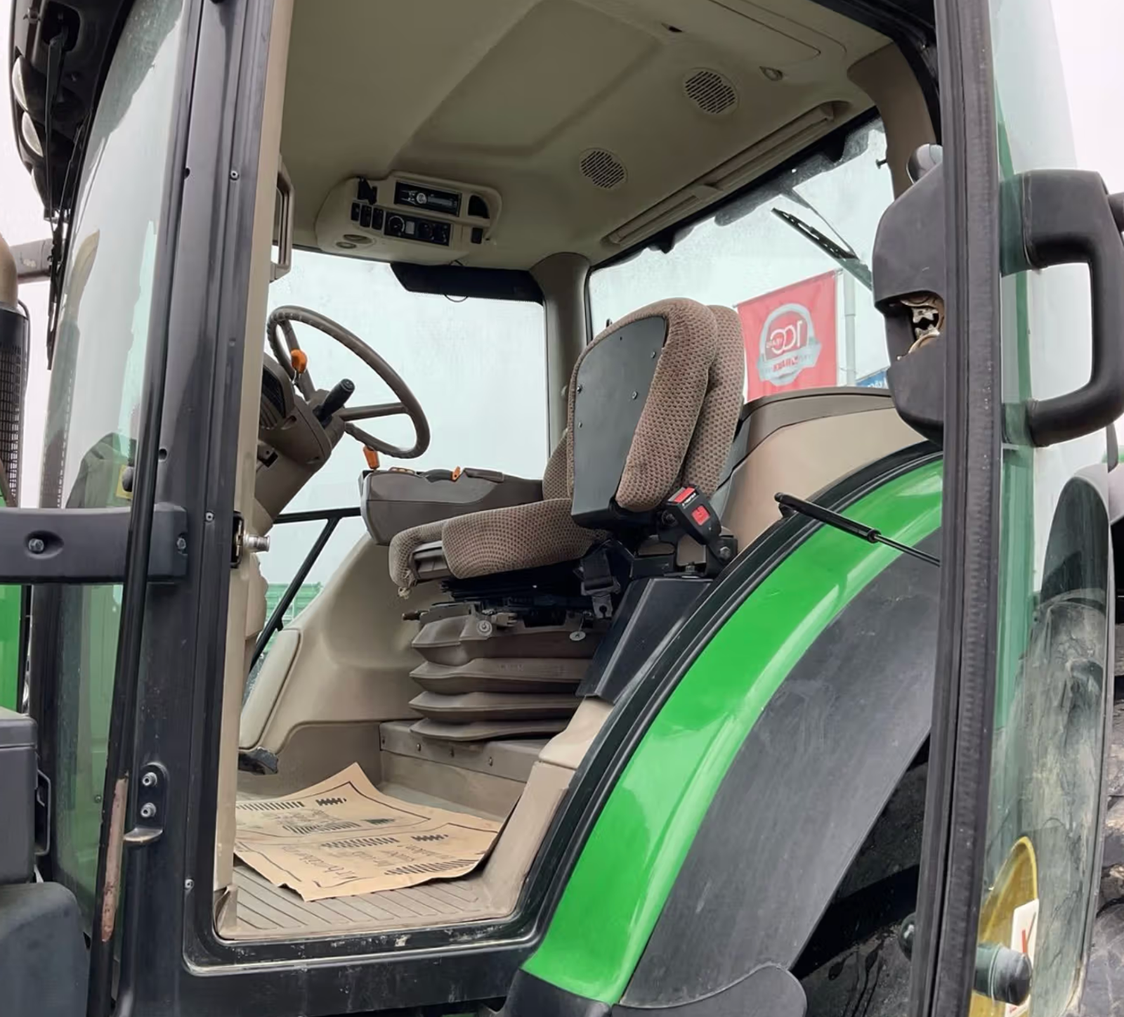 John Deere 6210 R - Image 7