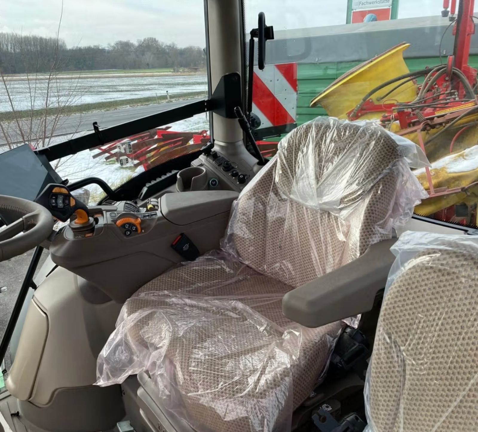 John Deere 6R 195 - Image 4