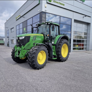 John Deere 6195M