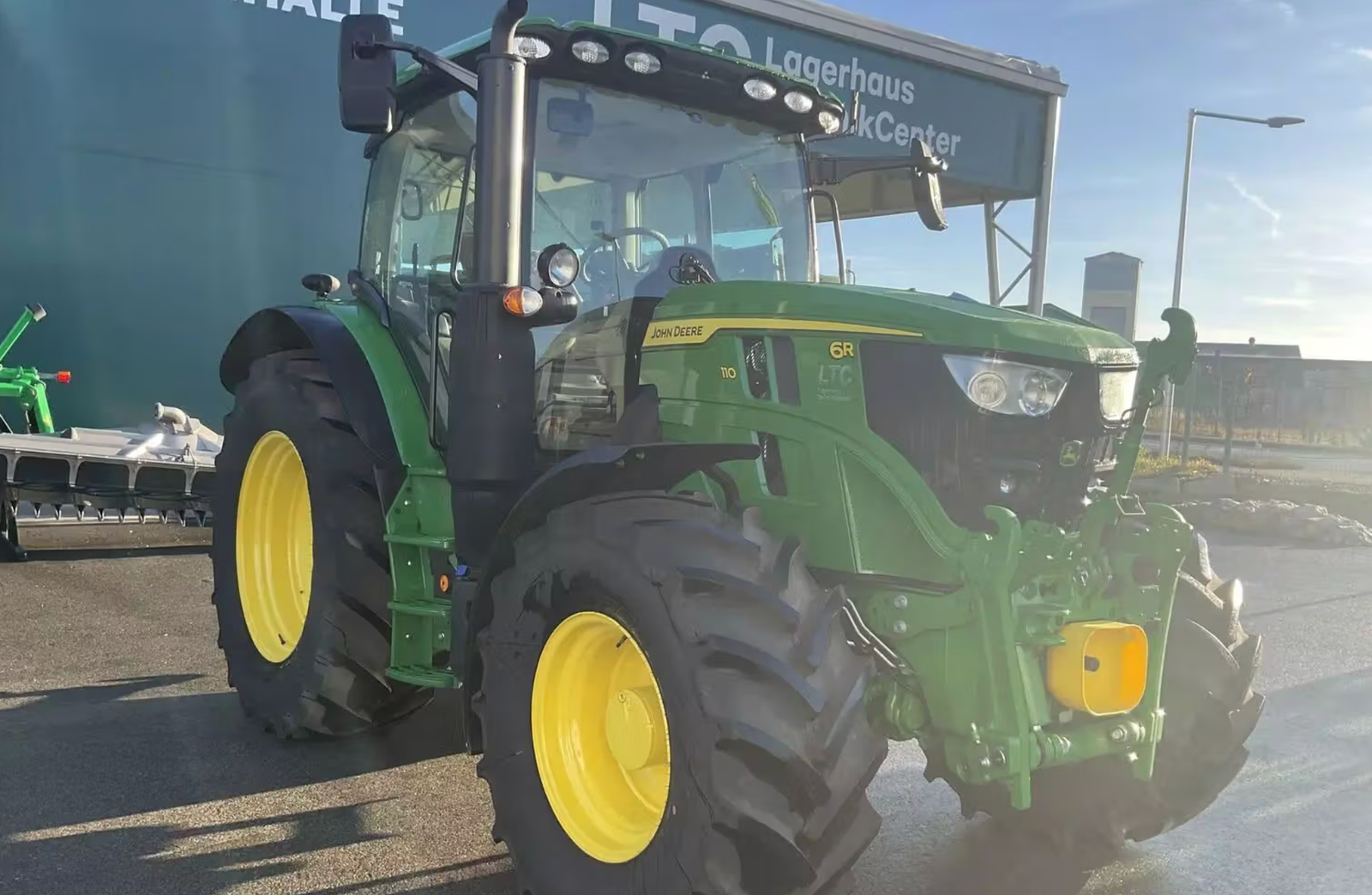 John Deere 6R 110 - Image 2