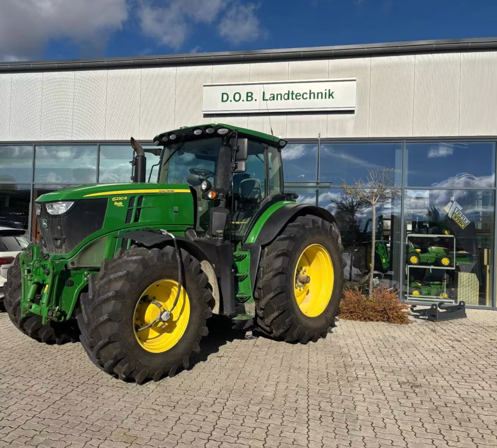 John Deere 6230R