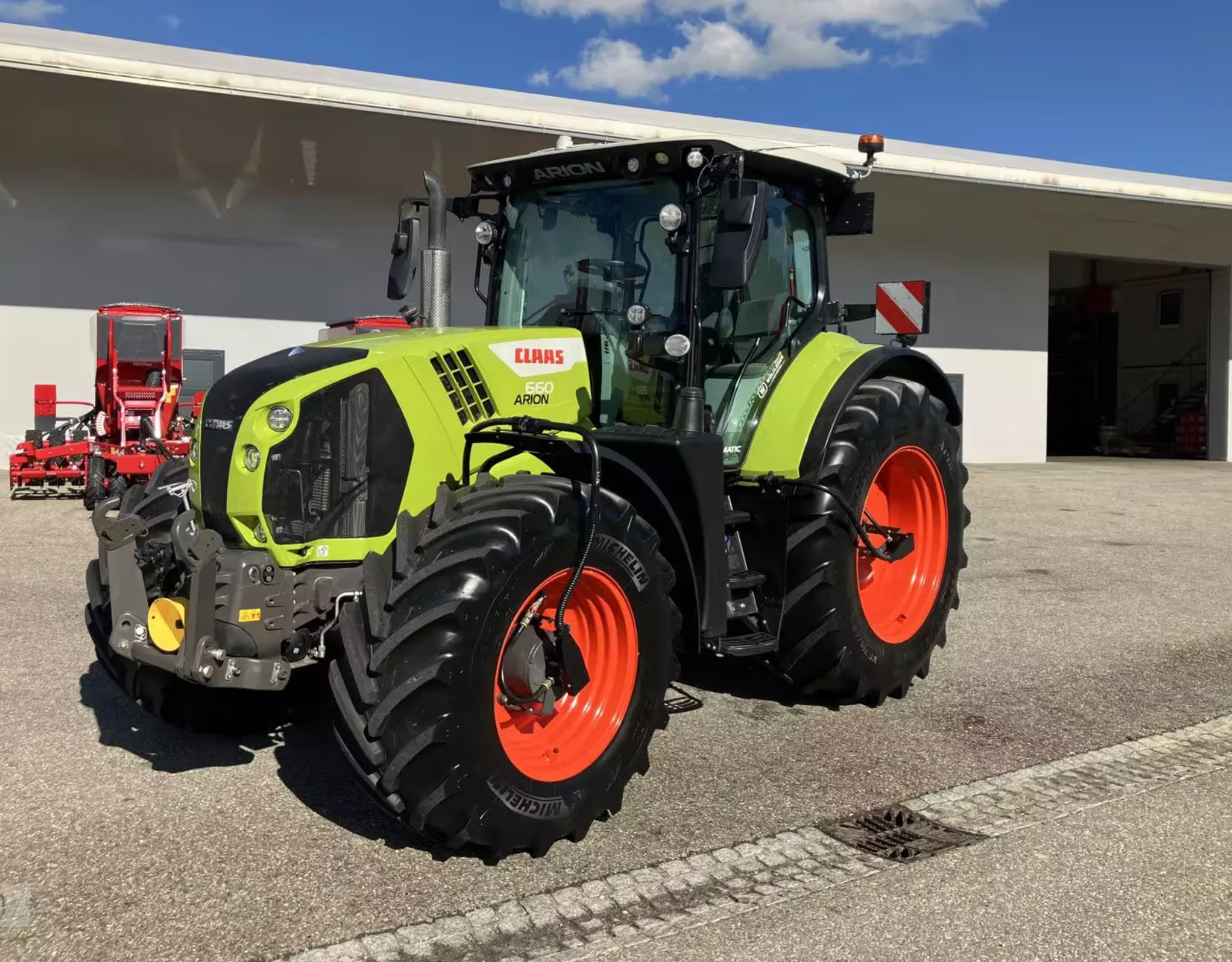 Claas Arion 660 CMATIC CEBIS tractor