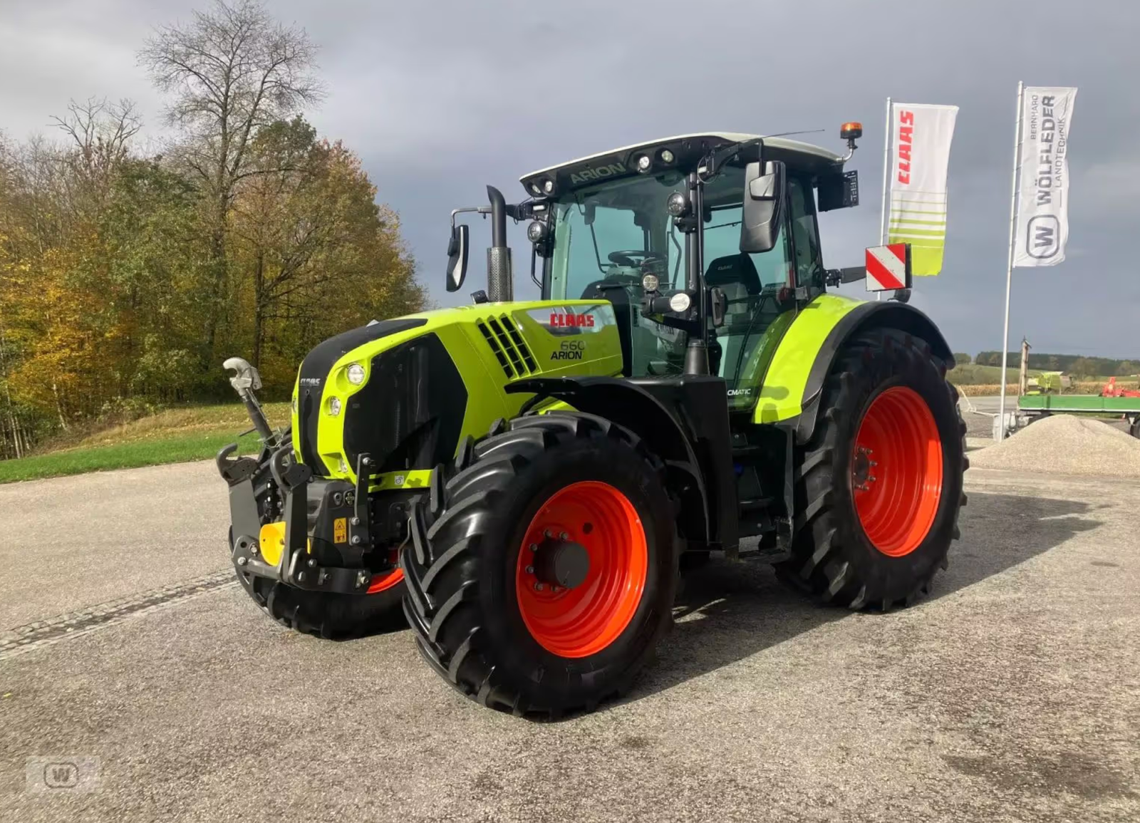 Claas Arion 630 CMATIC CEBIS tractor