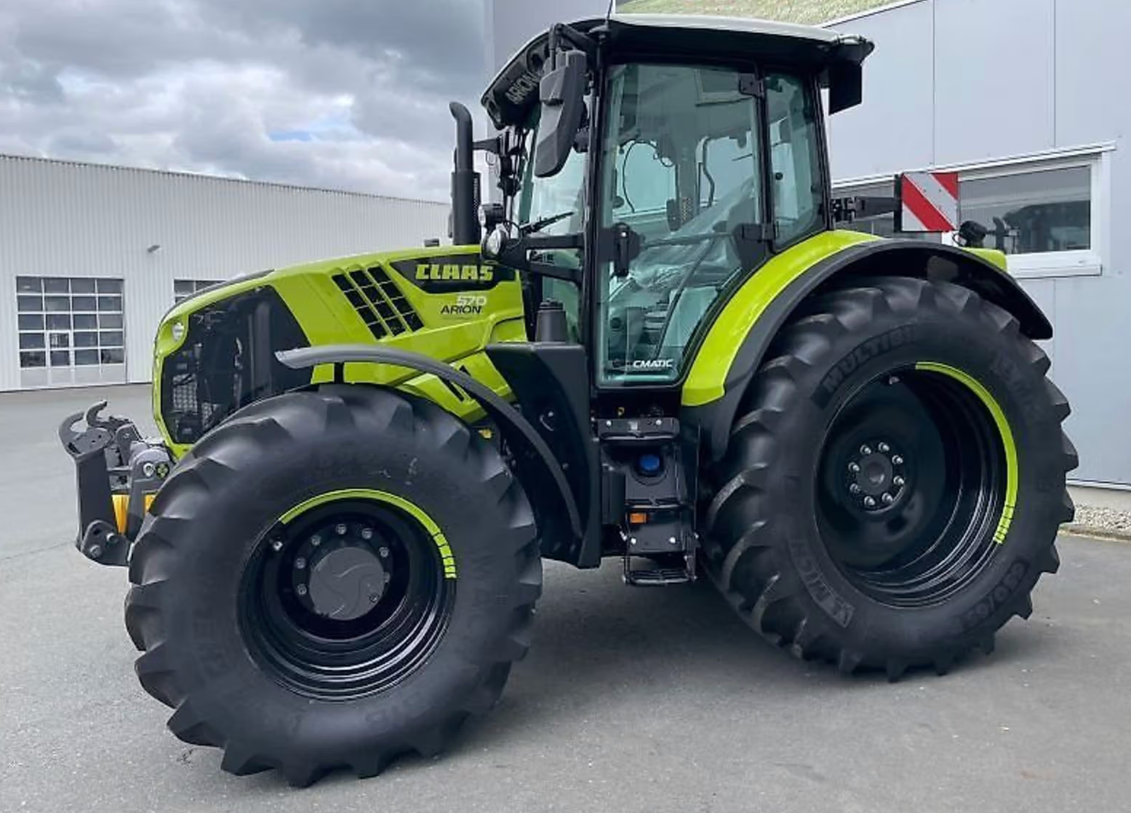 Claas Arion 570 CMATIC CEBIS CNOB tractor