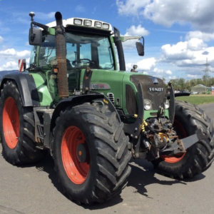 Fendt 820 Vario Tractor