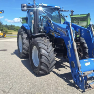 New Holland TS110A tractor
