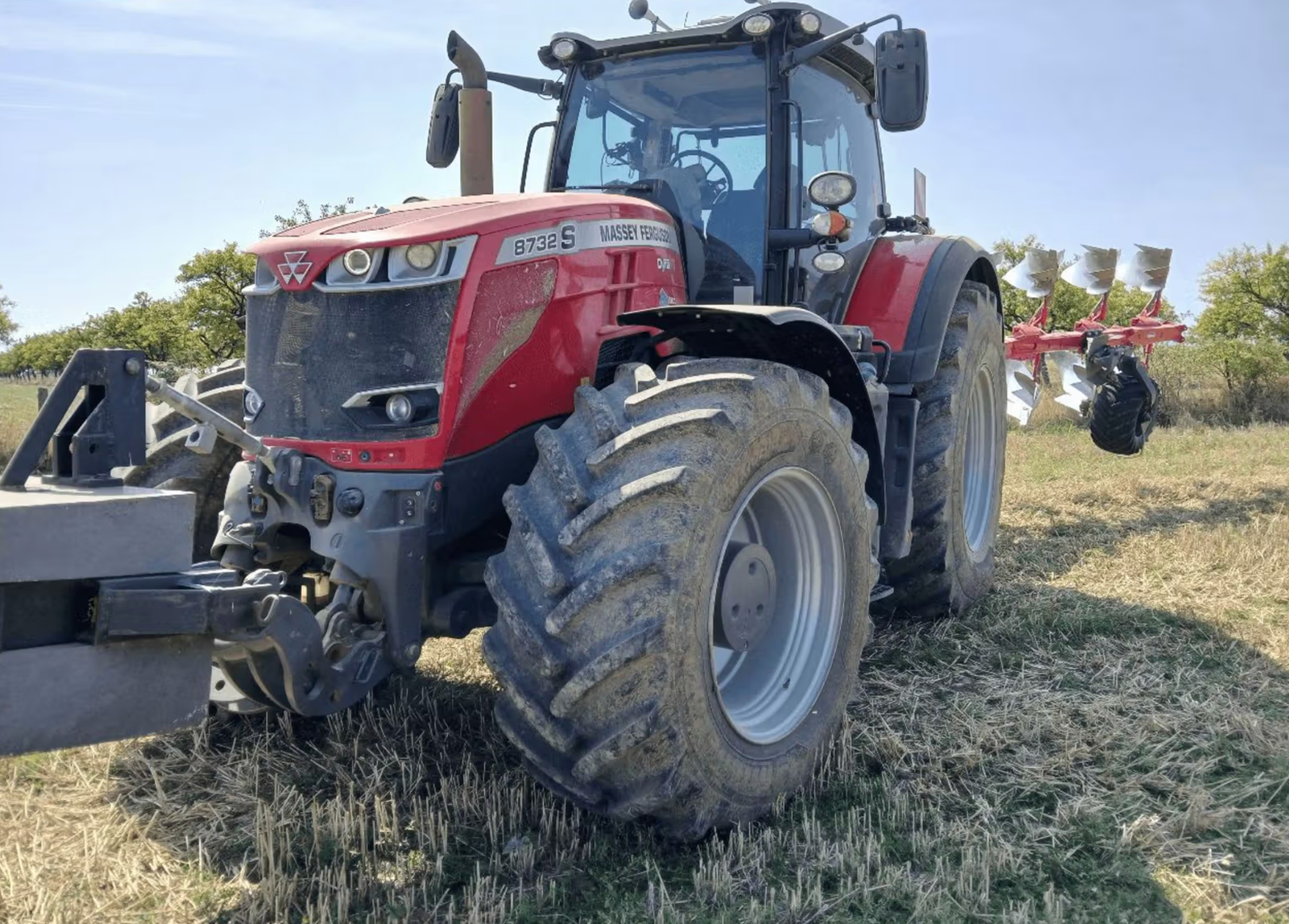 Massey Ferguson 8732 used tractor