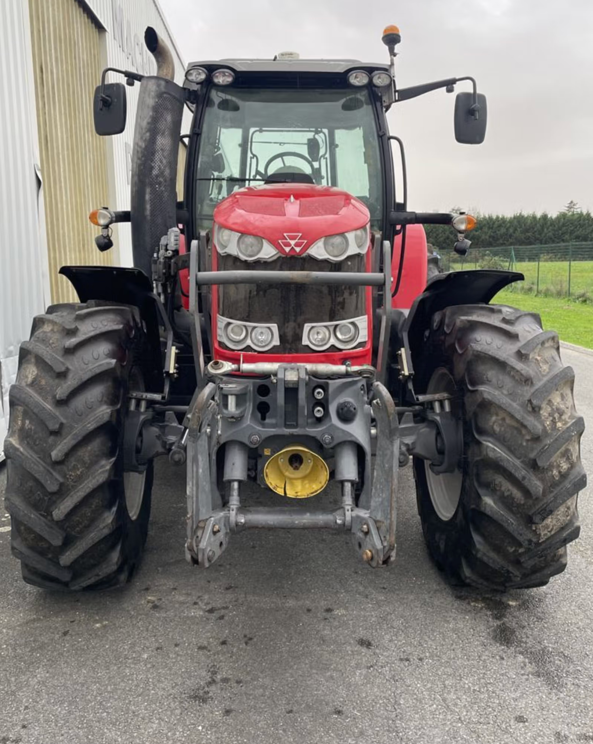 Massey Ferguson 7715 used tractor
