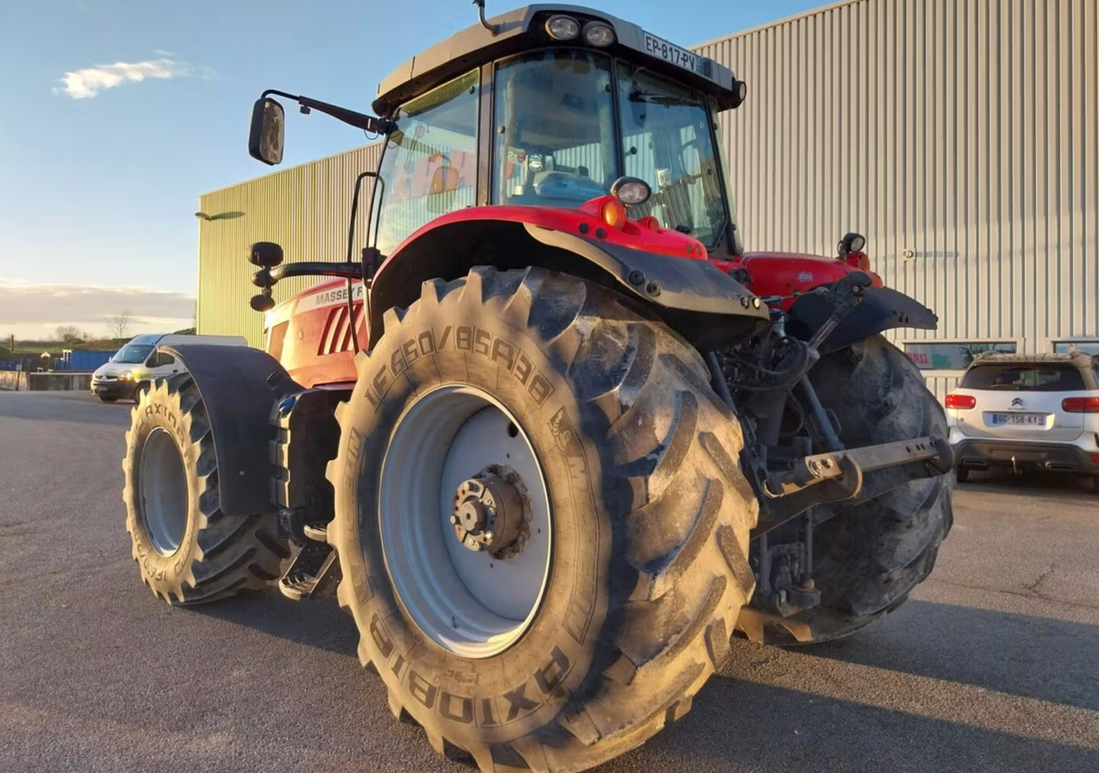 Massey Ferguson 7726